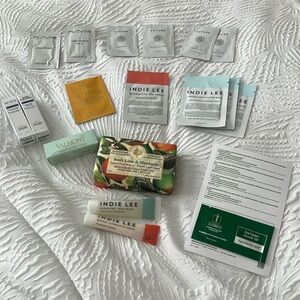 Skincare samples - Valmont, Biologique Recherche, Auteur, Indie Lee, etc.